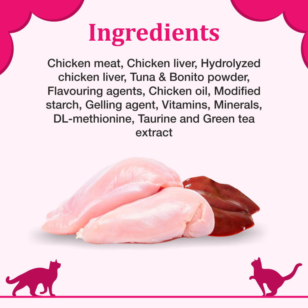 Purepet Tuna and Bonito Lickable Creamy Treats for Cats — in use