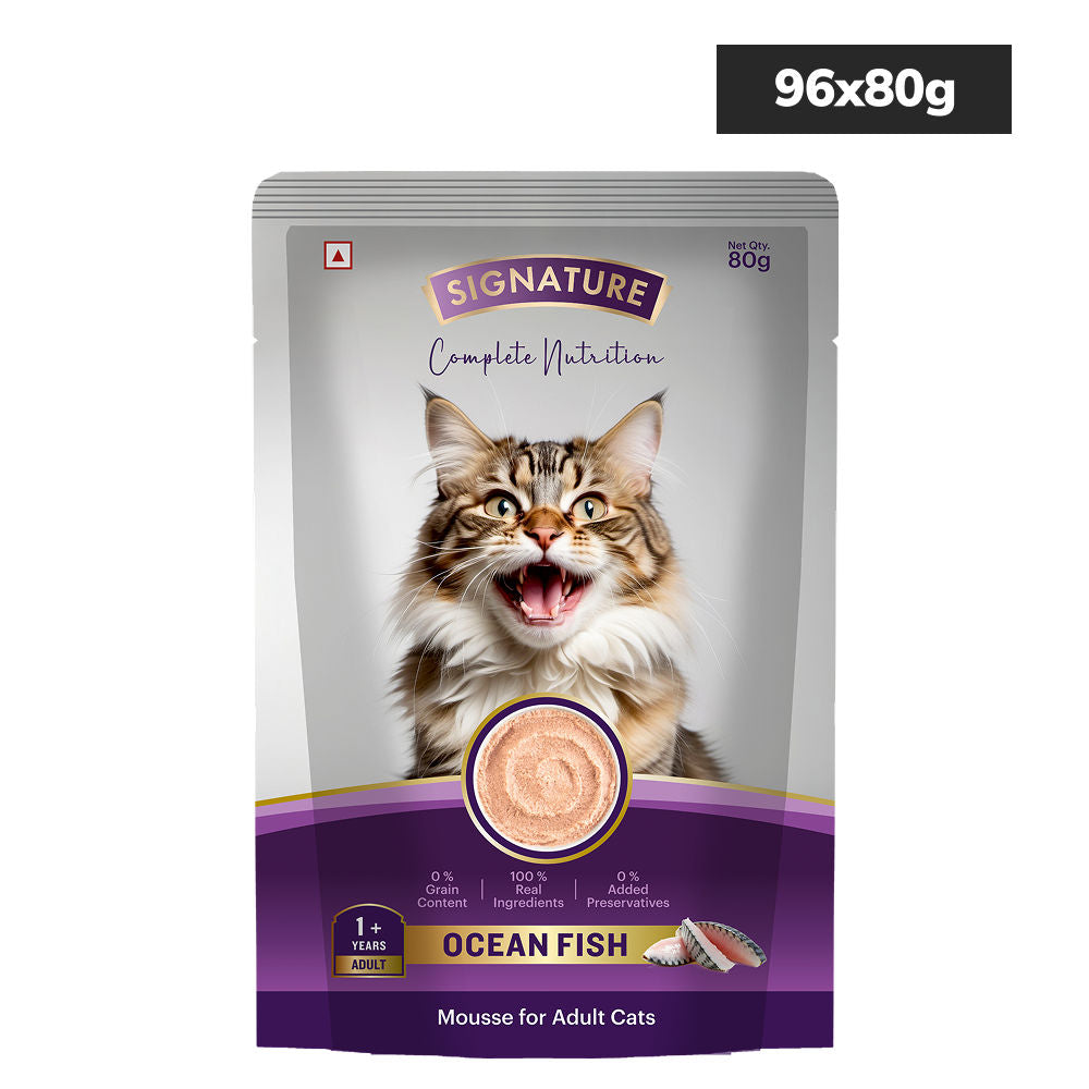 Signature Grain Zero Ocean Fish Mousse Adult Cat Wet Food — in use