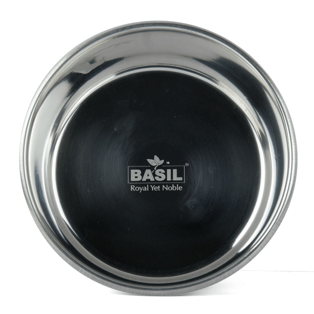 Basil Heavy Dish with Silicon Bowl for Dogs — detail shot