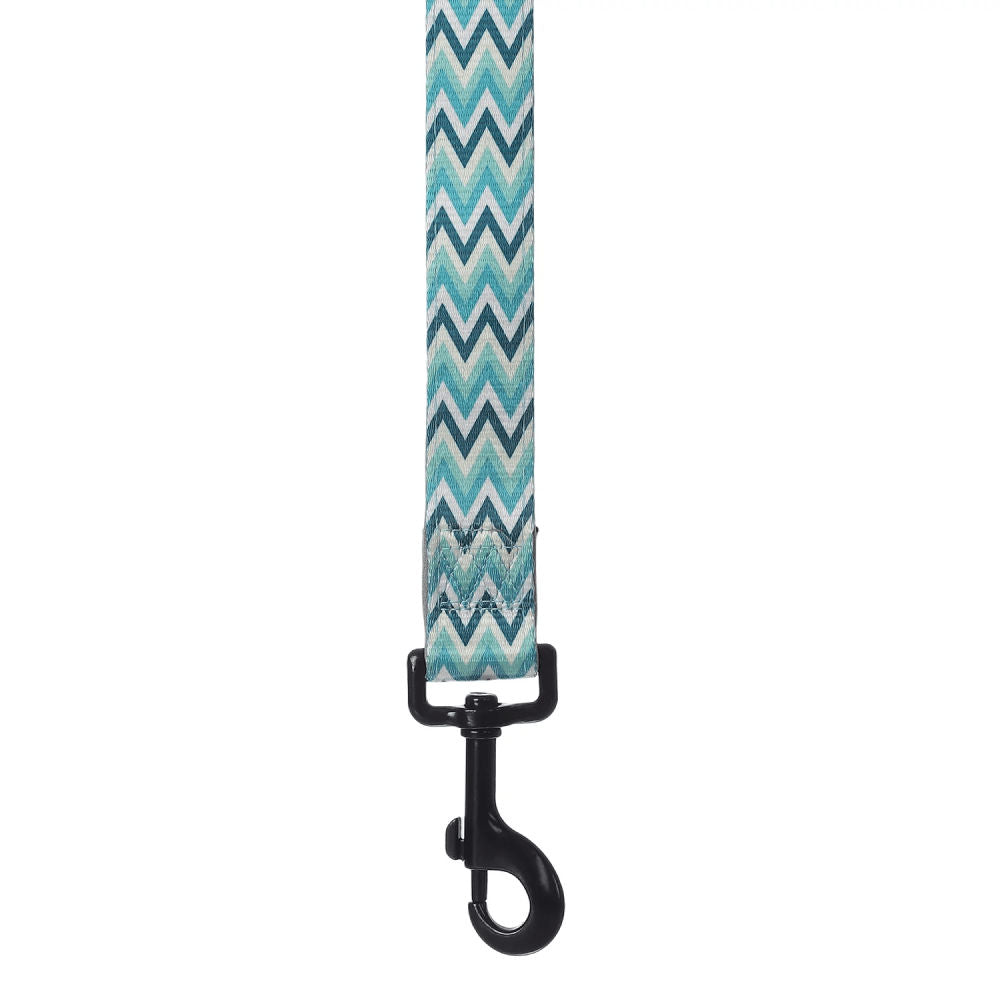 Basil Printed Leash for Dogs and Cats — detail shot
