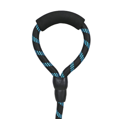 Basil Rope Leash for Dogs — detail shot