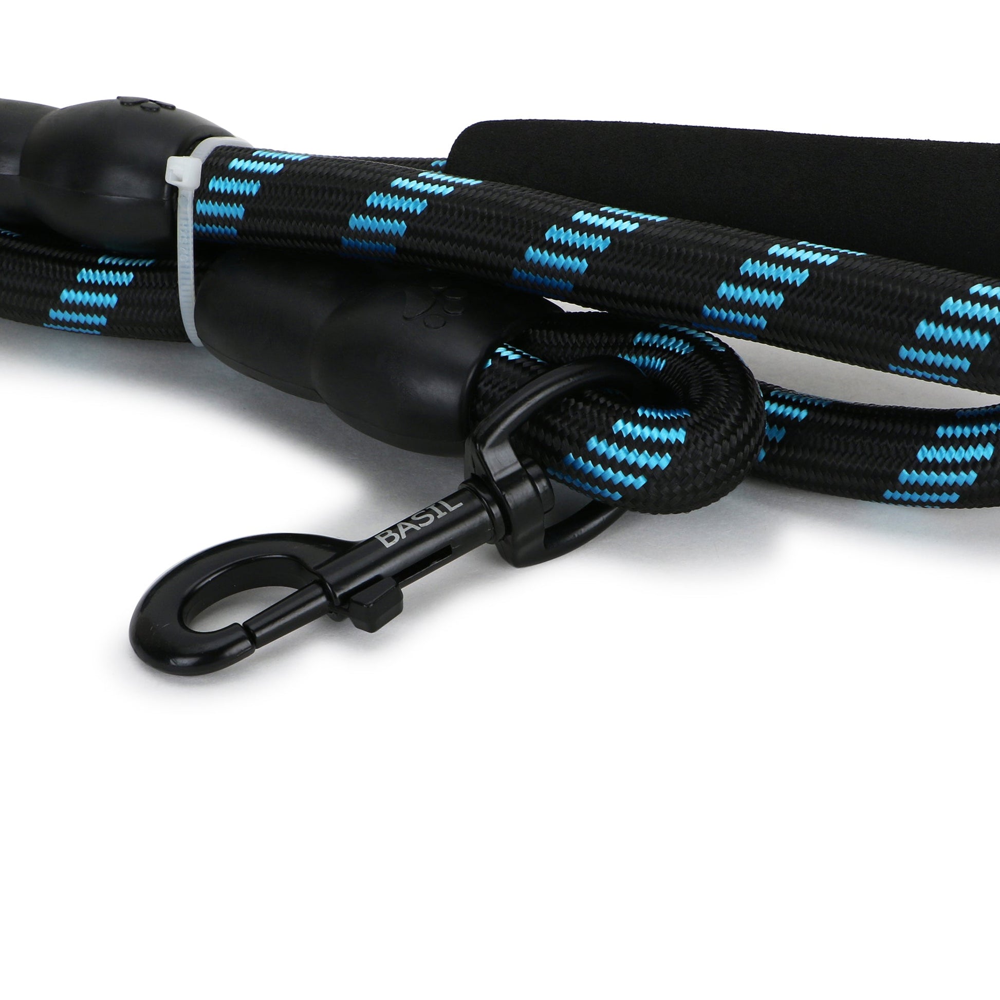 Basil Rope Leash for Dogs — in use