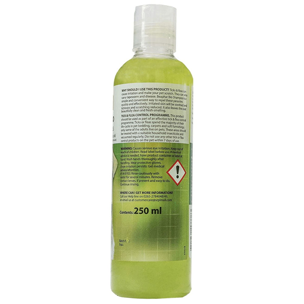 Beaphar Bio Shampoo for Dogs and Cats — back view