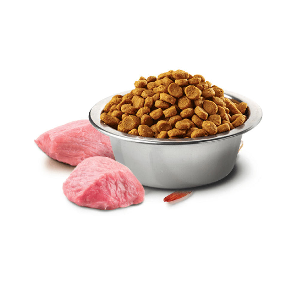 Farmina N&D Prime Chicken & Pomegranate Adult Neutered Cat Dry Food — detail shot