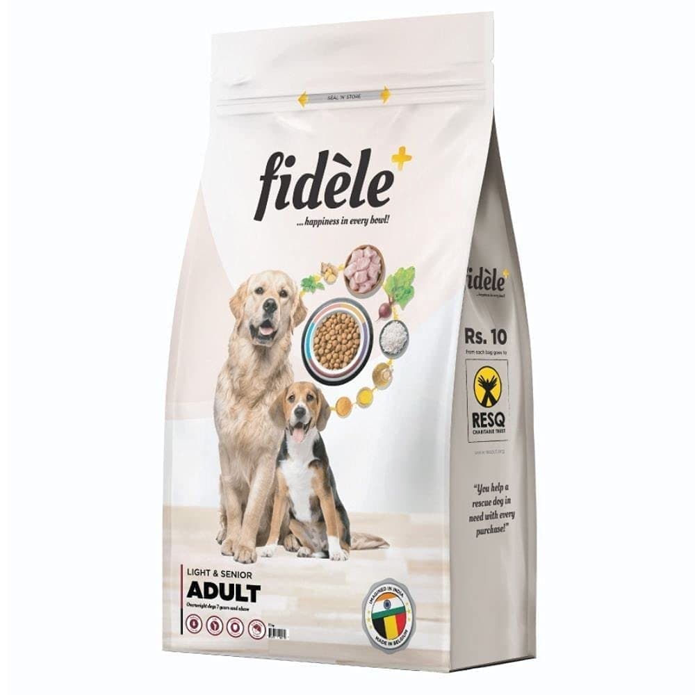 Fidele Plus Adult Light & Senior Dog Dry Food — in use