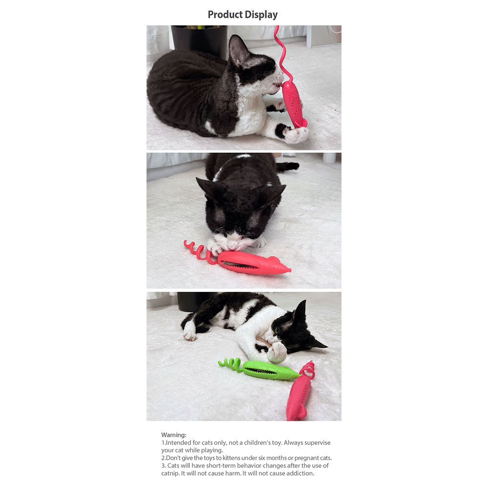 GiGwi Roll Tailed Mouse Toy for Cats — detail shot