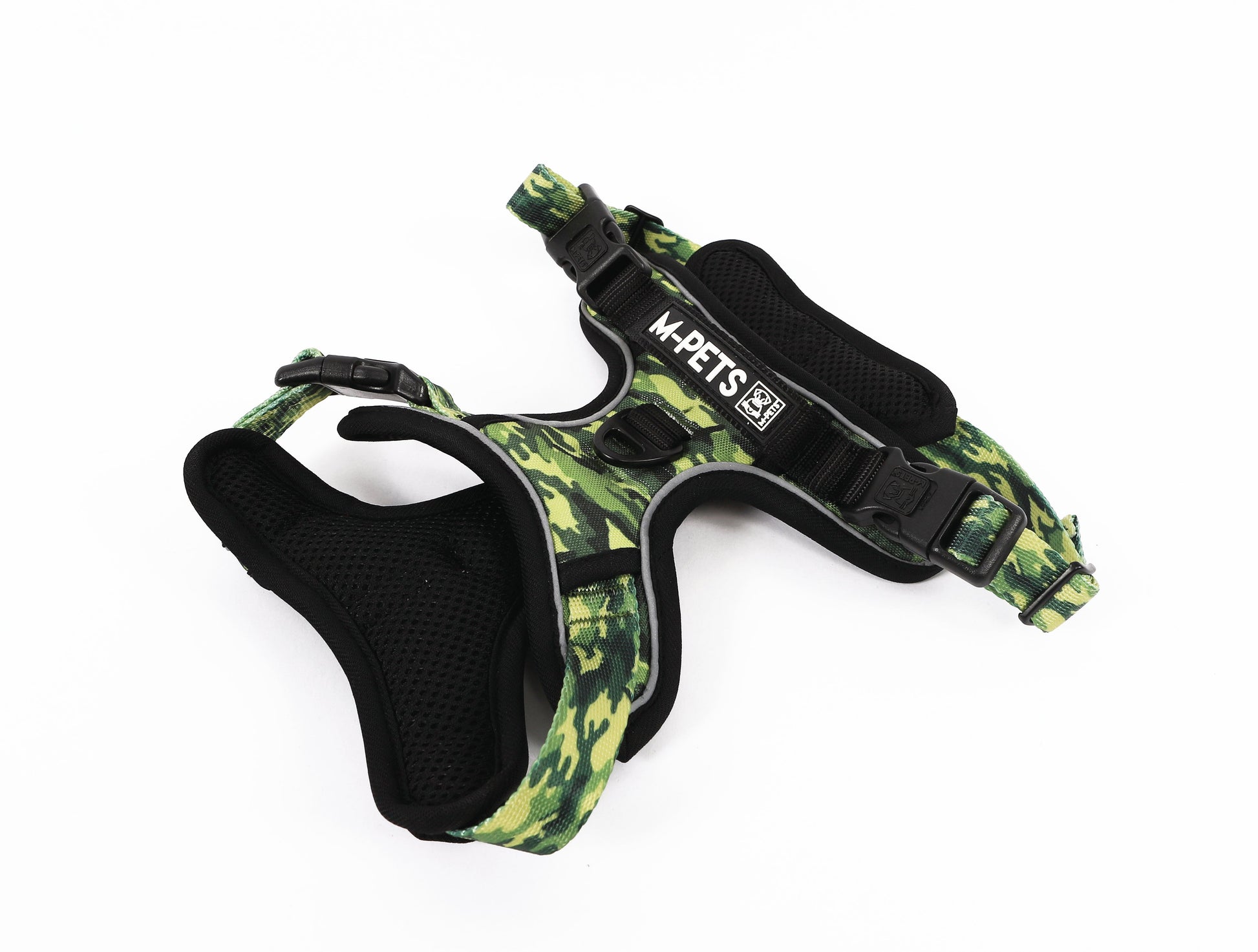 M Pets Water Resistant 3buckle Hiking Harness for Dogs — detail shot