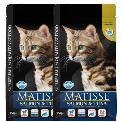 Farmina Matisse Salmon & Tuna Adult Cat Dry Food — in use
