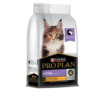 Pro Plan Chicken Flavoured Kitten Cat Dry Food — detail shot
