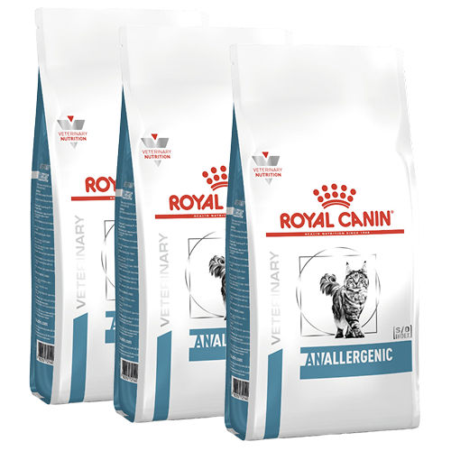 Royal Canin Anallergenic Veterinary Nutrition Cat Dry Food — in use