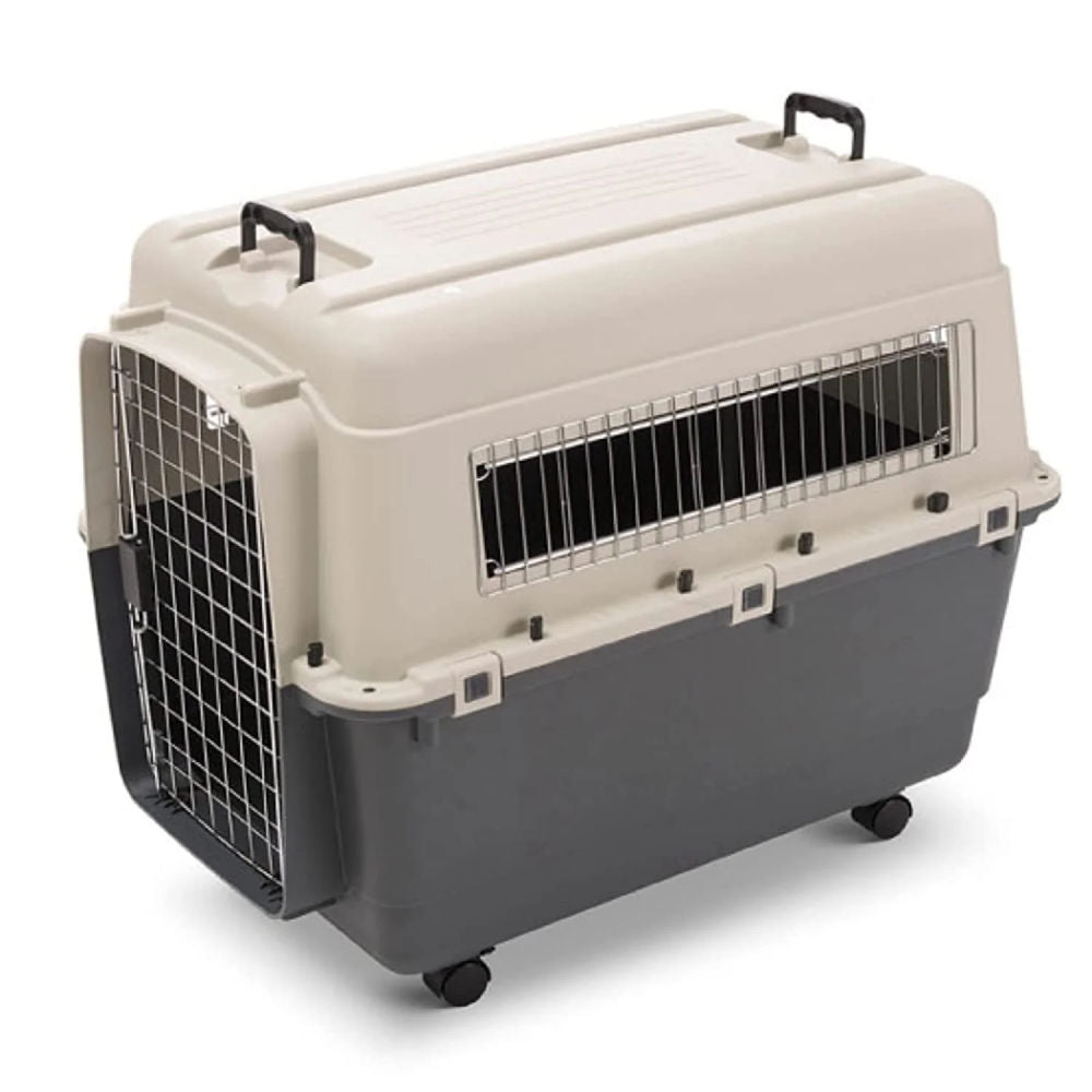 Savic Andes 5 Carrier for Dogs and Cats — back view
