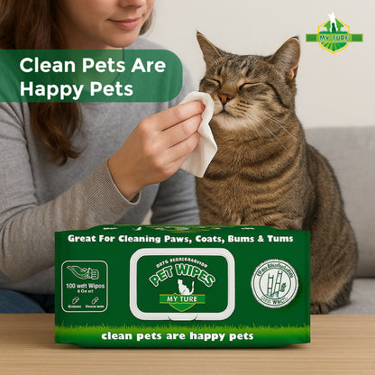 My Turf Bio Bamboo Fiber Wipes for Dogs and Cats — in use