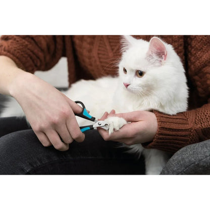 Trixie Claw Scissors for Dogs and Cats — detail shot
