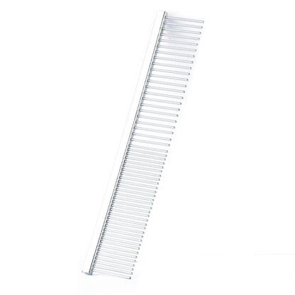 Trixie Comb Medium/Coarse Metal for Dogs — detail shot