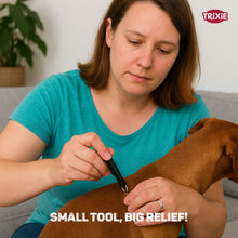 Trixie Tick Tweezers Plastic For Cats And Dogs - Image 2