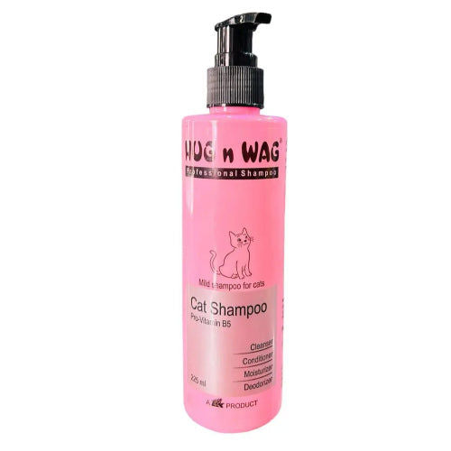Ttk Hug n Wag Professional Mild Cat Shampoo with Pro Vitamin B5 — detail shot