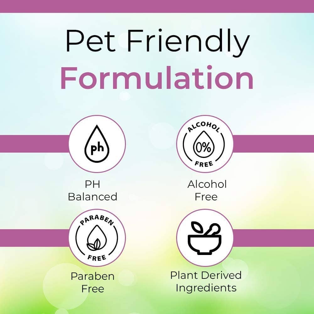 Wahl Flea and Tick Shampoo for Dogs — side view