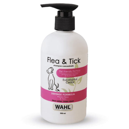 Wahl Flea and Tick Shampoo for Dogs — back view