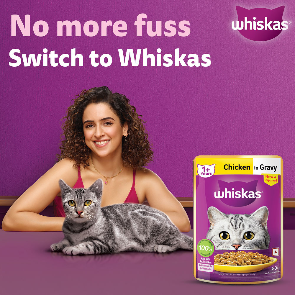Whiskas Chicken in Gravy Adult Cat Wet Food — side view