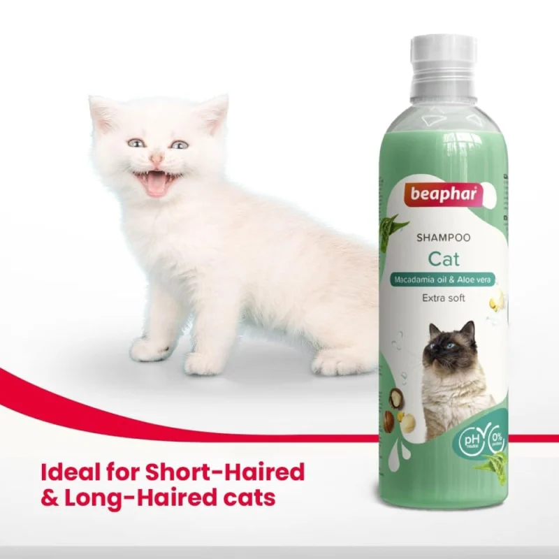 Beaphar Macadamia Oil & Aloe Vera Dryness & Itch Relief Shampoo for Cats — detail shot