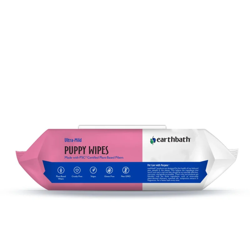EarthBath Ultra Mild Grooming Wipes for Dogs and Cats — detail shot