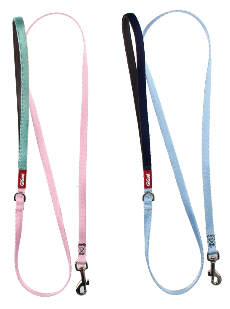 GiGwi Premium Line Leash for Dogs — in use