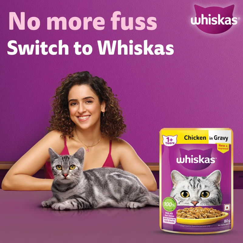 Whiskas Chicken in Gravy Adult Cat Wet Food — side view